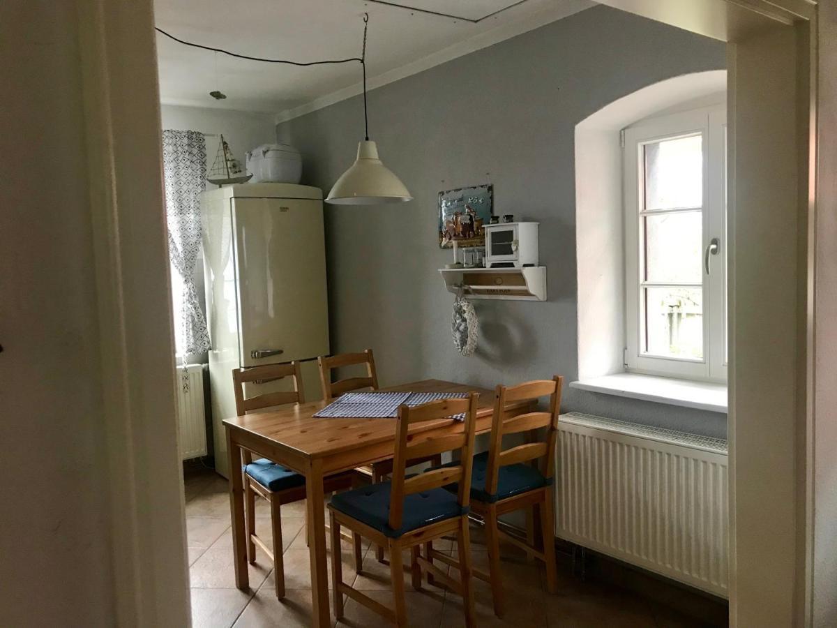 Ferienwohnung Alter Bauernhof Дрезден Екстериор снимка